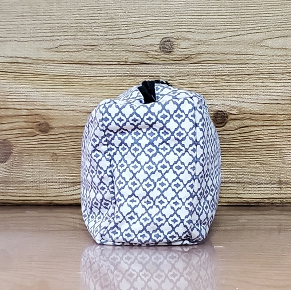 Cosmetic Bag - Picture 4 of 7